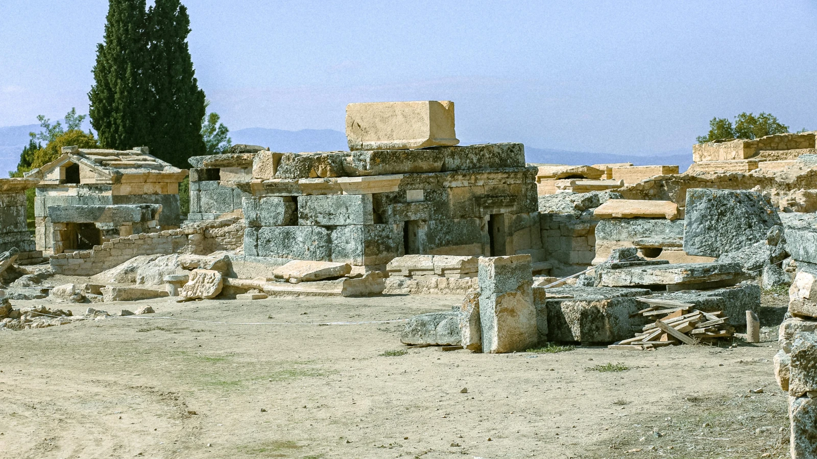 Knossos Palace Crete Minoan ruins road trip by rental car